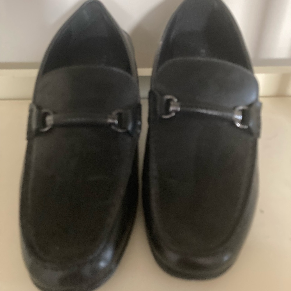 Black men’s dress shoes size 10